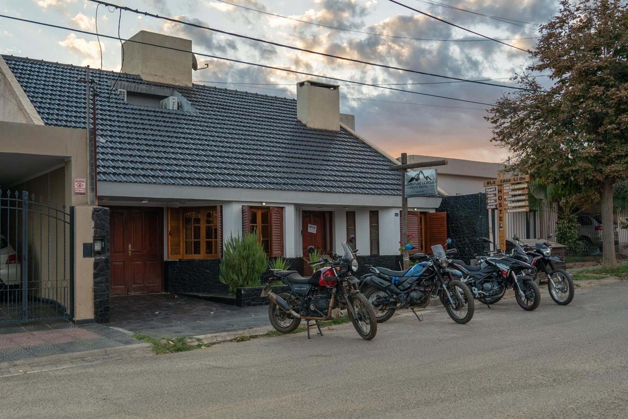 Hostel La Casa De Li - En Chilecito Eksteriør billede